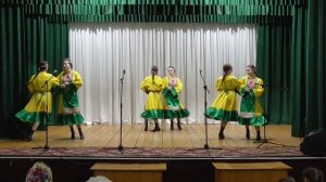 Удмуртский танец.Народный ансамбль Югдон.
