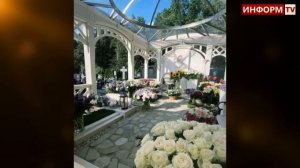 Как СПУСТЯ 5 лет выглядит МОГИЛА Веры Глаголевой, которую так рано СВЕЛИ В МОГИЛУ