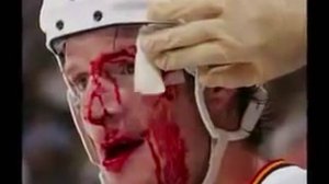 Травмы в хоккее