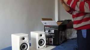UNBOXING PIONEER DJ DM 40 WHITE