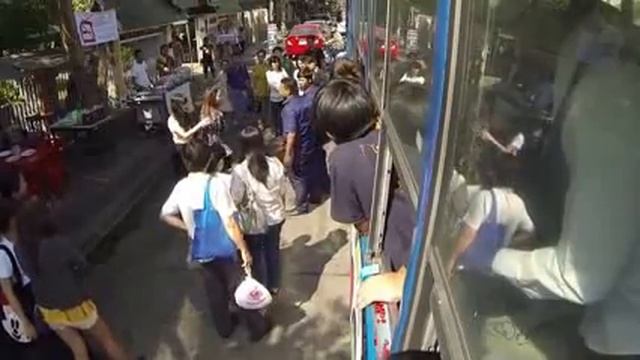 В Таиланде появилась Ведьма Видеозапись с камеры, которая уже взорвала все телеканалы! смотреть онлайн