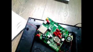 Цифровая фоторамка Digma PF-1001 не включается. Простой быстрый ремонт.