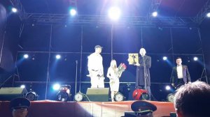 Стахановский Вагоностроительный завод получил инвестиции и заказы из Российской Федерации .