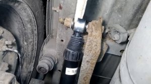 Замена задних амортизаторов Peugeot Partner 2005 год ??