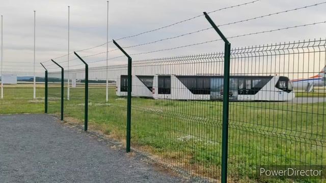 Чешский аэропорт в городе Брно Куда я лечу смотреть онлайн