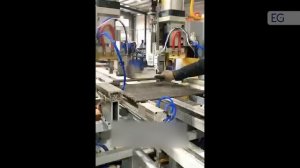 Станок для контактно-структурной сварки для производства радиаторов отопления