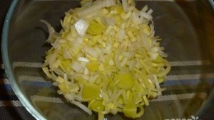 Простой салат с ветчиной