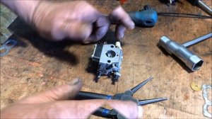 Триммер работает только на высоких оборотах!Когда карбюратор лучше выкинуть!!!