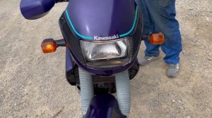 Видео запуска Kawasaki KLE 400