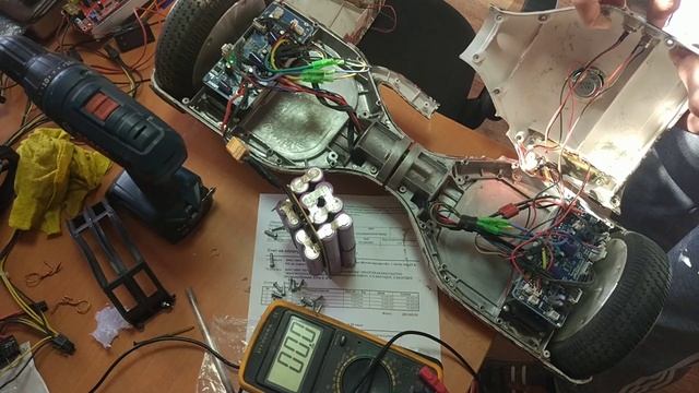 Гироскутер на ремонт | Замена Аккумулятора | Немного снега и готов смотреть онлайн