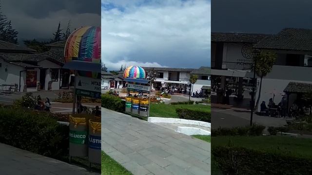Monumento de la Mitad del Mundo Quito-Ecuador смотреть онлайн