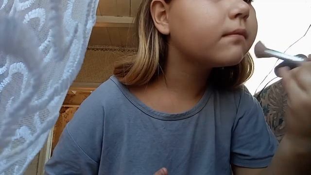 Как краситься в 11 лет приятного просмотра??