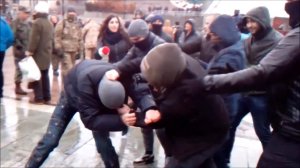 Украина. Драка на митинге (22.02.2016 г.)