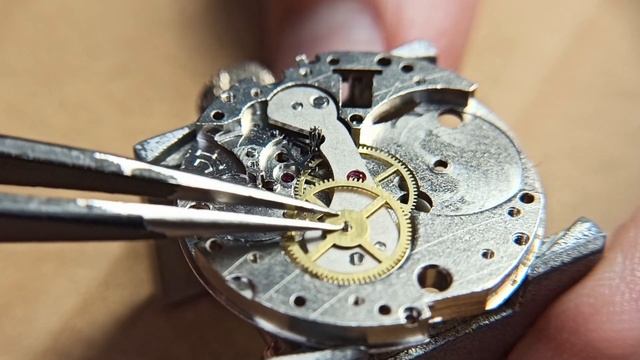Restoration of a broken Vintage RAKETA Watch смотреть онлайн