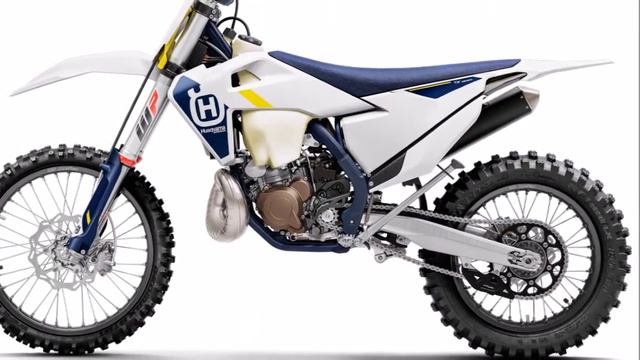 2022 Husqvarna Cross-Country Lineup First Look: Trio of Racebikes смотреть онлайн