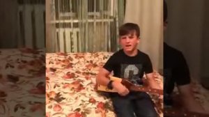 Чеченская песня. Мальчик поёт для мамы