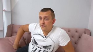 София ухаживает за простывшим  ПАПОЙ.