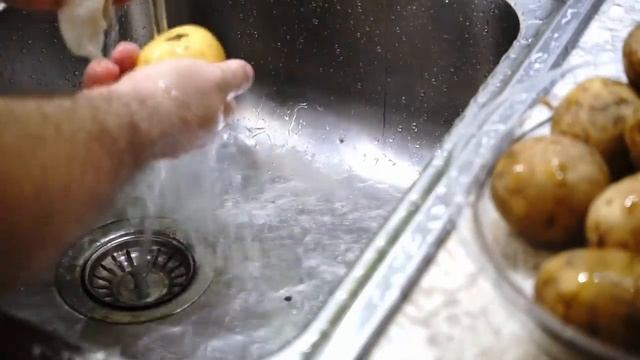 Свиная шея запеченная с розмарином