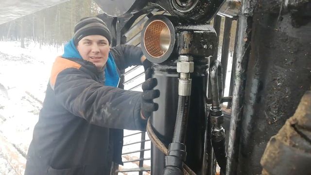 KOMATSU 895 Замена главного цилиндра манипулятора! смотреть онлайн