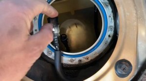 Infiniti fx35 fx37 qx70 S51 бензонасос с фильтром Aisan оригинал installing new fuel pump filter