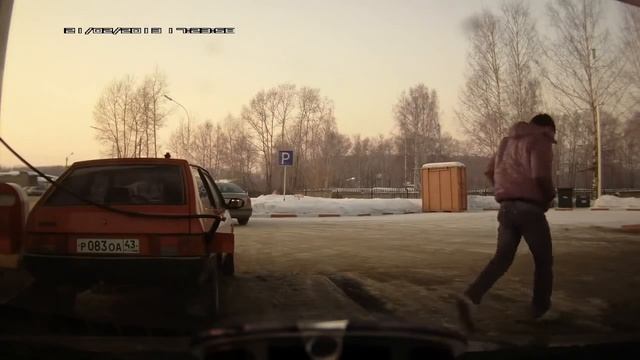 Случай на заправке в Кировской области | Chuck Norris on the gas station