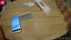 Крутая метеостанция для квартиры Xiaomi Mijia Temperature And Humidity Electronic Watch