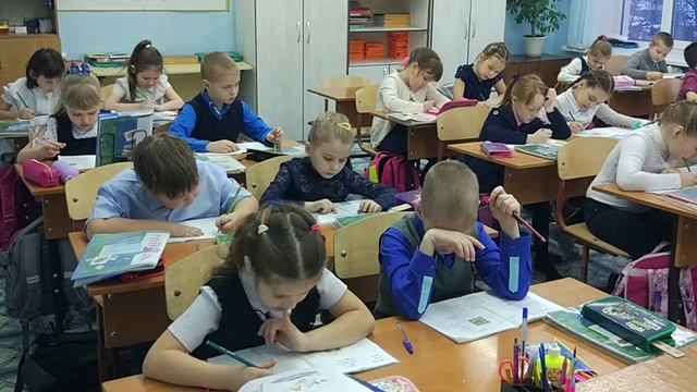 "Адаптация первоклассников к школе" - родительское собрание смотреть онлайн