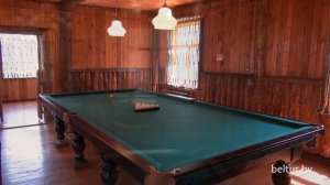 Дом охотника Выгоновский - интерьеры бильярдного дома, Отдых в Беларуси