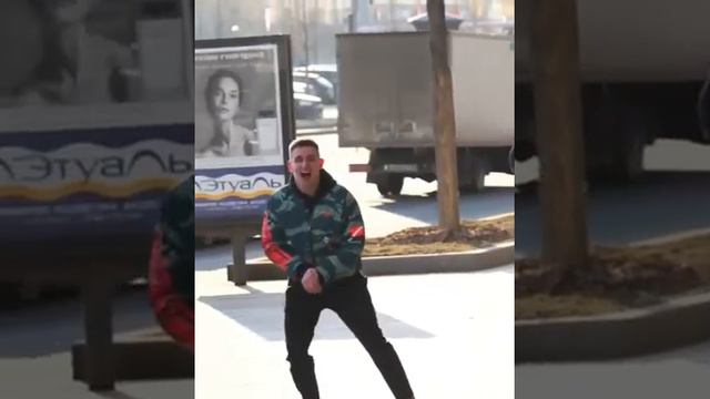 Весёлая рука 😄💣 смотреть онлайн