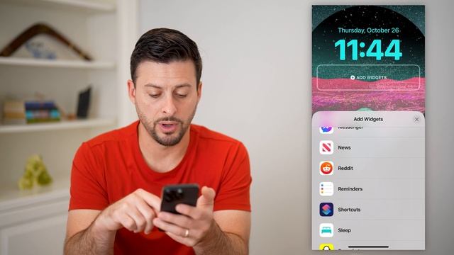 How To Add An App Widget To iPhone Lock Screen смотреть онлайн