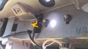 VOLVO XC90 РУЧКА БАГАЖНКА