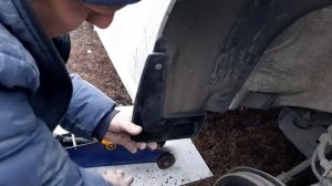 установка брызговиков на поло седан