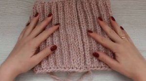 Вяжем модную шапку английской резинкой по кругу. Подробный МК для новичков