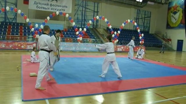 Hallelujah team 04-11-2012.AVI смотреть онлайн