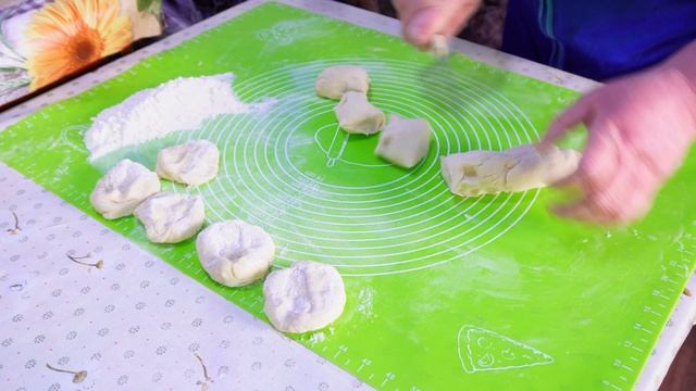 ПИРОЖКИ С ГОРОХОВОЙ КАШЕЙ И КУРИЦЕЙ по-домашнему