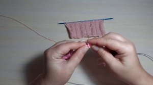 Легкая,красивая и необычная резинка спицами.