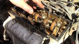 КАК НЕПРАВИЛЬНАЯ РЕГУЛИРОВКА КЛАПАНОВ МОЖЕТ УНИЧТОЖИТЬ ГБЦ #БУДНИАВТОСЕРВИСА #РЕМОНТГБЦ