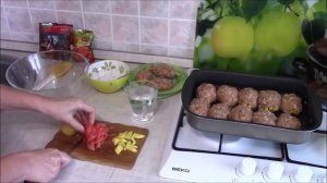 Вкуснейшие и очень простые котлеты с начинкой в духовке