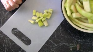 НУ ОЧЕНЬ БЫСТРЫЙ СПОСОБ ПРИГОТОВИТЬ ЦУКАТЫ ИЗ АРБУЗНЫХ КОРОК