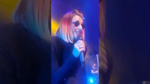 На вечеринке МЕТРО Кэш энд Керри очень зажигательно выступила Оливия Краш