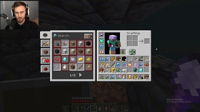 Minecraft Manhunt, But Villagers Drop OP Items... смотреть онлайн