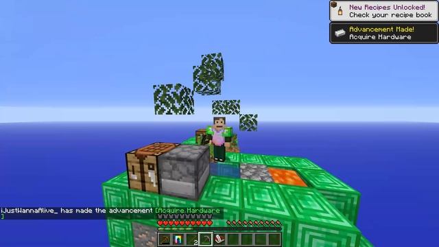 СКРАФТИЛ РАДУЖНУЮ БРОНЮ ЧТОБЫ ПОБЕДИТЬ В ПВП! МАЙНКРАФТ смотреть онлайн