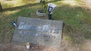 Могила Георга Отса. Лесное кладбище Metsakalmistu. Georg Ots. Tallinn, Estonia. 2019.07.31.14.26