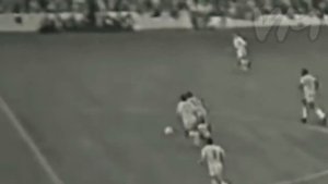 Garrincha [Best Skills & Goals]