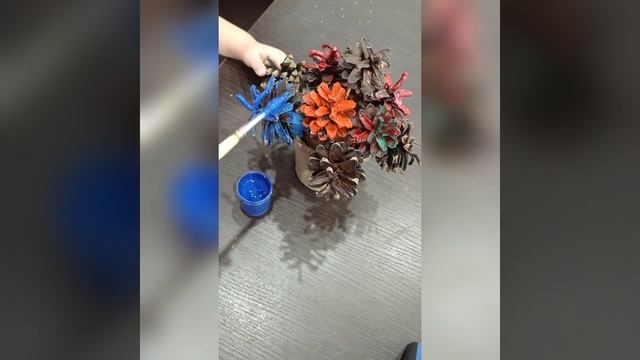 Букет из шишек смотреть онлайн