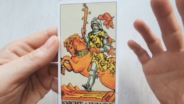 Рыцарь жезлов. Значение карт Таро. Карты двора