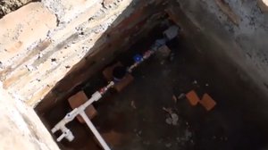 Дом с нуля. День 20. Счётчик на воду, разметка под фундамент перегородок.