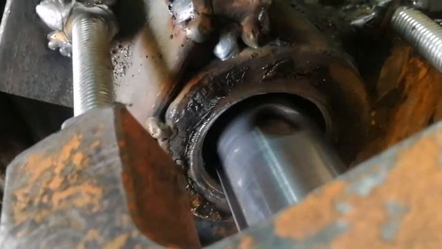 Ремонт малыша! мини-экскаватор jcb! смотреть онлайн