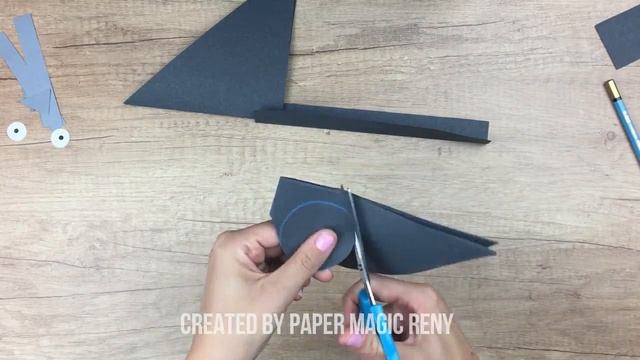 How to make flying bird out of paper | Flying crow craft - easy to make with kids смотреть онлайн