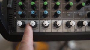 YAMAHA STAGEPAS 400BT MIXER HOW TO SET UP AS A KARAOKE SET UP